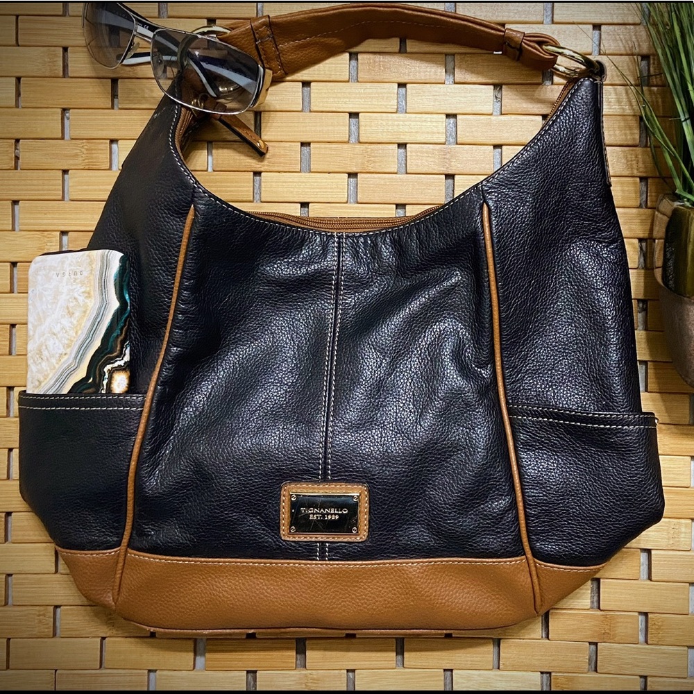 Women’s leather hobo bag